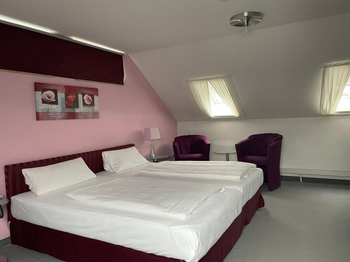 Hotel Unterfeldhaus 에어크라트 외부 사진