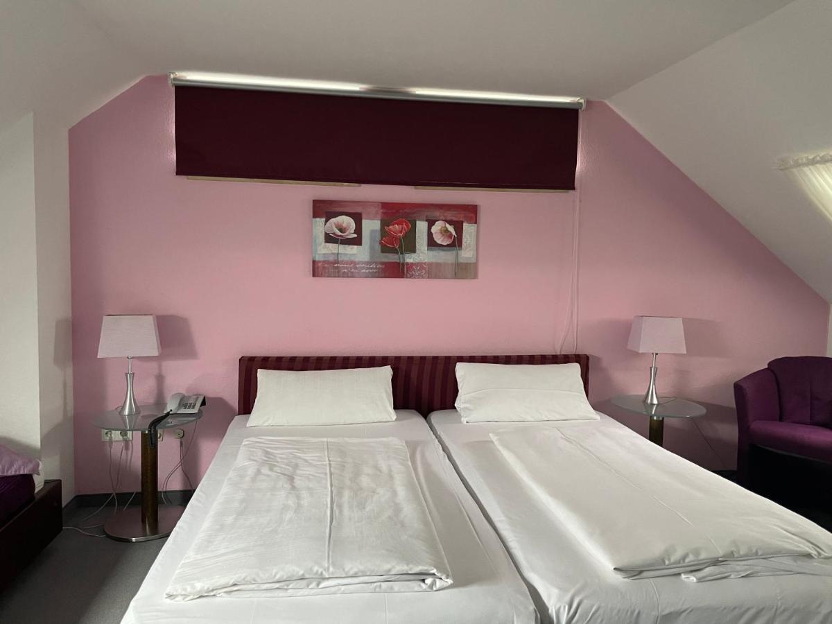 Hotel Unterfeldhaus 에어크라트 외부 사진
