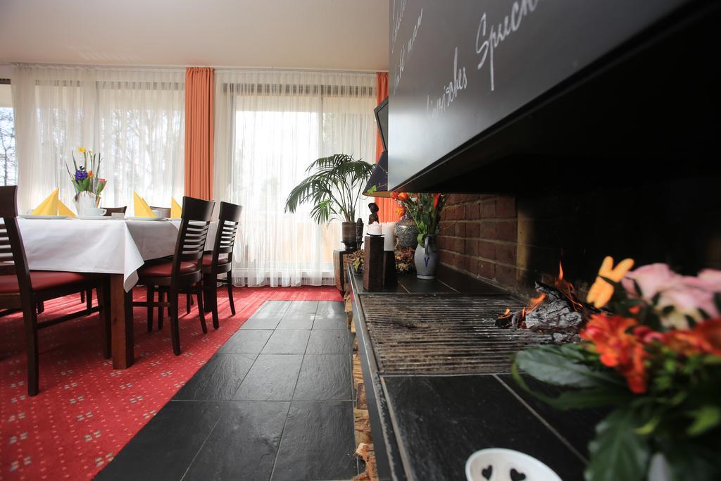 Hotel Unterfeldhaus 에어크라트 외부 사진